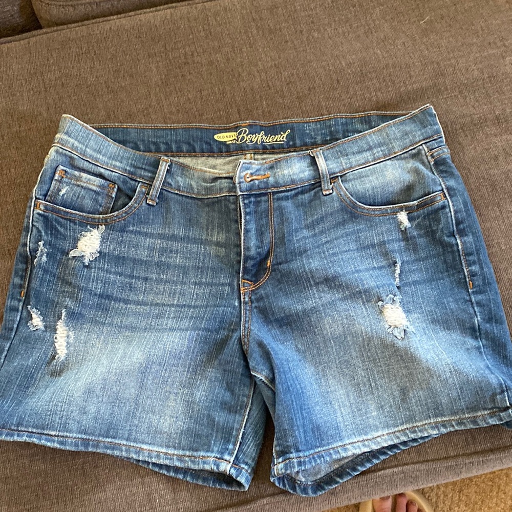 Old navy size 12 jean shorts. EUC